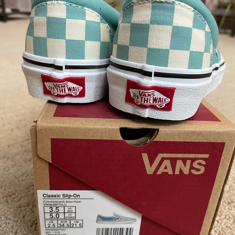 Vans Checkerboard real & cream color BRAND NEW IN BOX